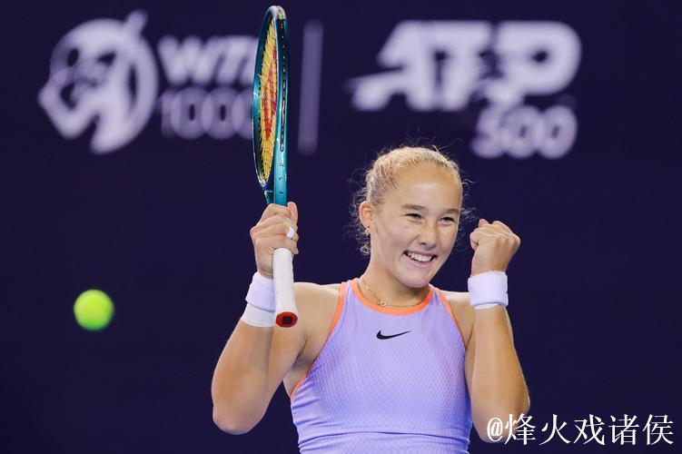 中网正赛女单八强全部出炉 萨巴伦卡将战穆霍娃 中网正赛女单八强全部出炉 萨巴伦卡将战穆霍娃